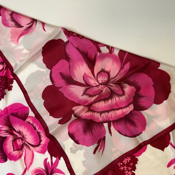 Vintage 1970’s Pink Peony and Hyacinth Neck Scarf - Picture 4 of 5